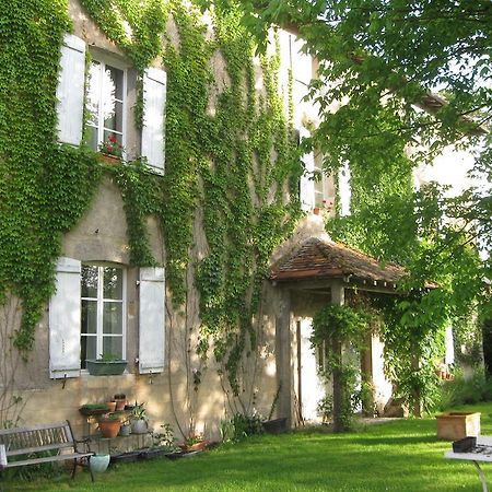 Le Domaine De Panissac Bed and Breakfast Berneuil  Εξωτερικό φωτογραφία
