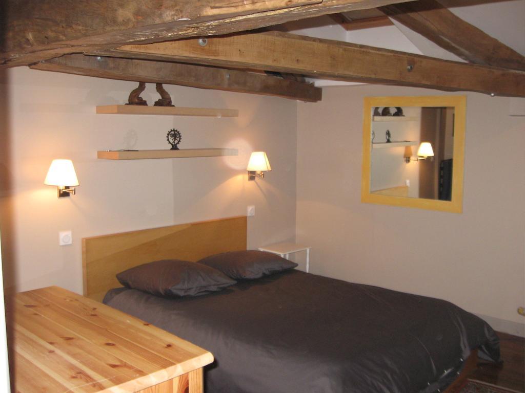 Le Domaine De Panissac Bed and Breakfast Berneuil  Εξωτερικό φωτογραφία