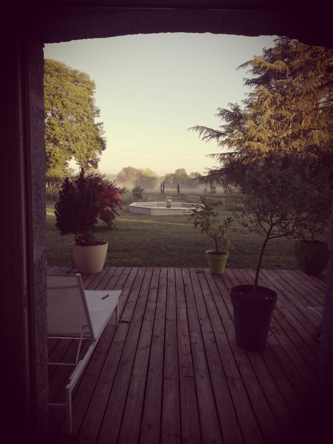 Le Domaine De Panissac Bed and Breakfast Berneuil  Εξωτερικό φωτογραφία